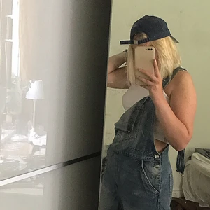 Hängselbyxor  - Jätte snygga hängselbyxor 😍