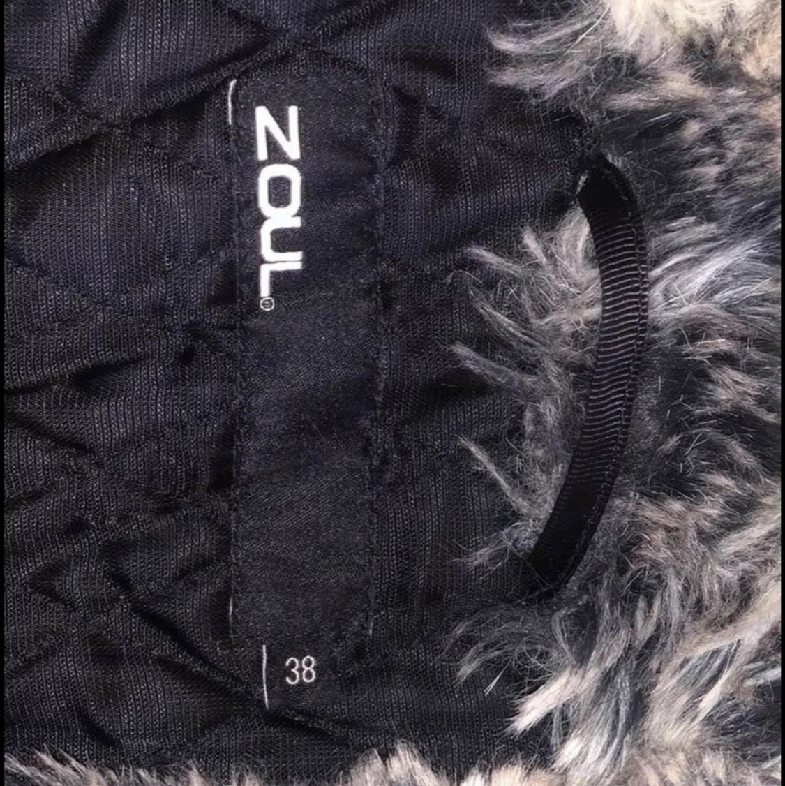 Fuskpälsjacka 38 - 91