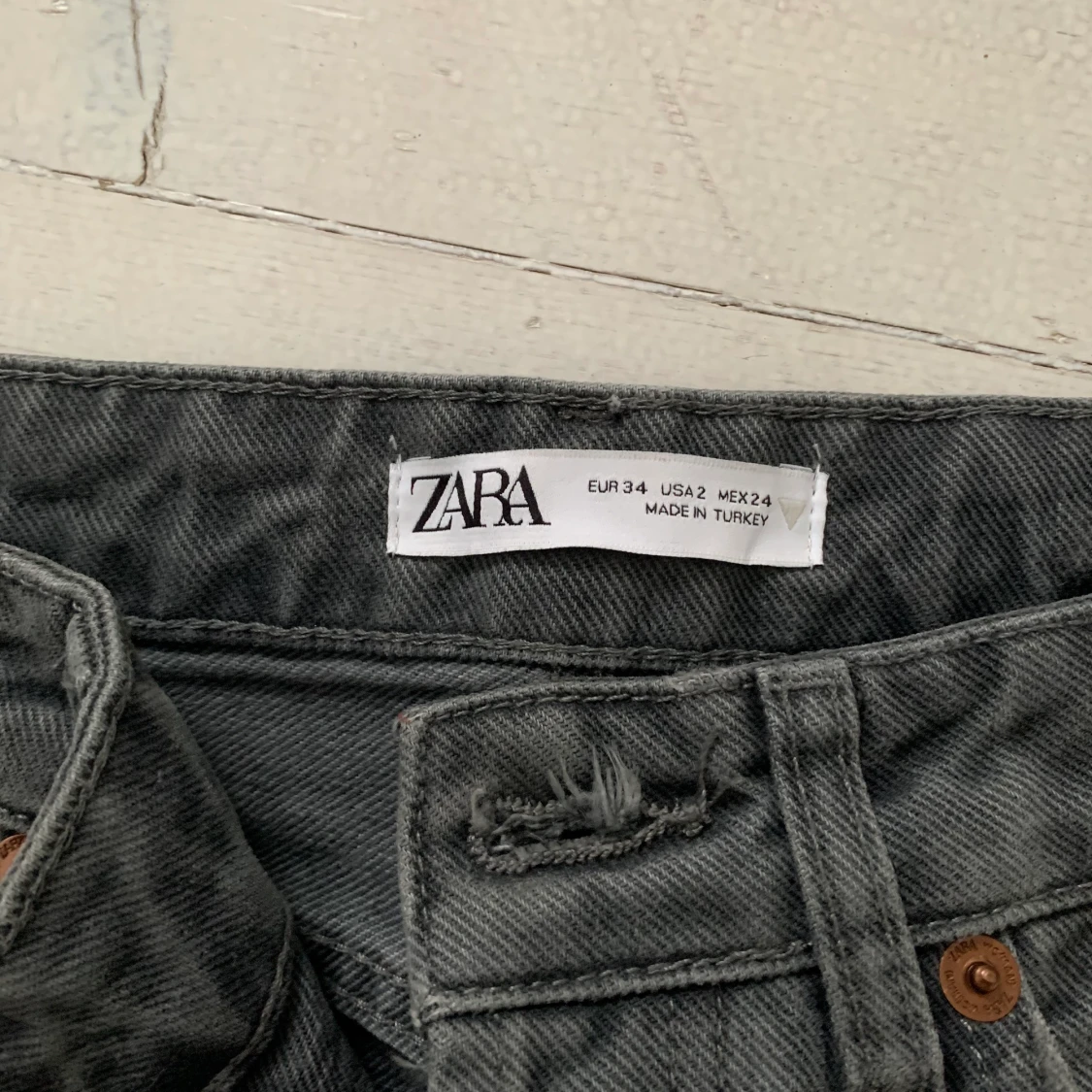 Jeans Zara gråa Full Length Straight  - 91