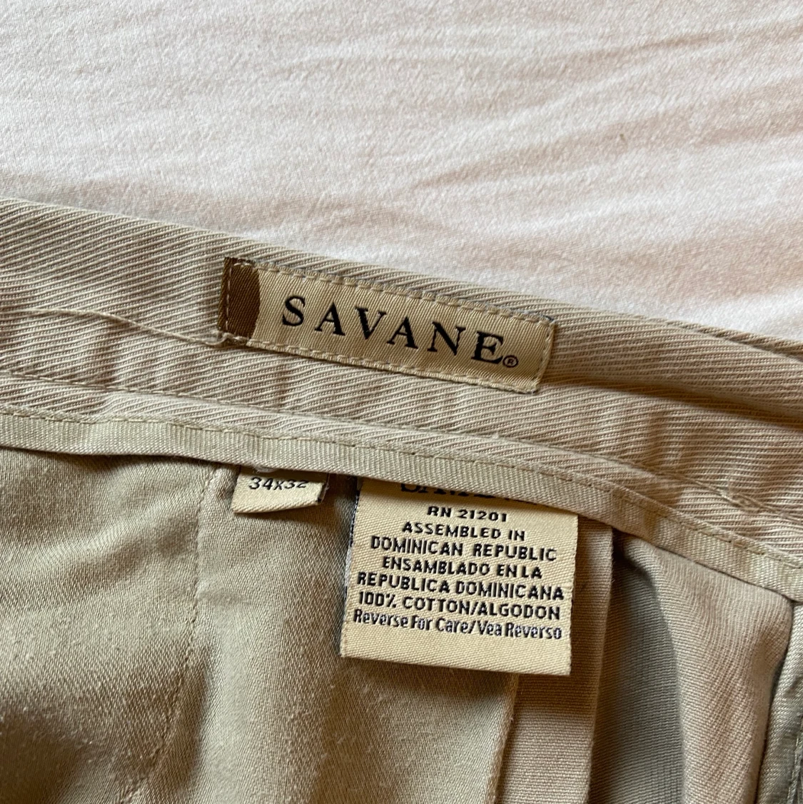 Beige chinos - 90