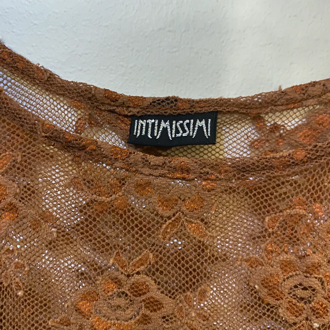 Linne i broderat nät💖 - 90