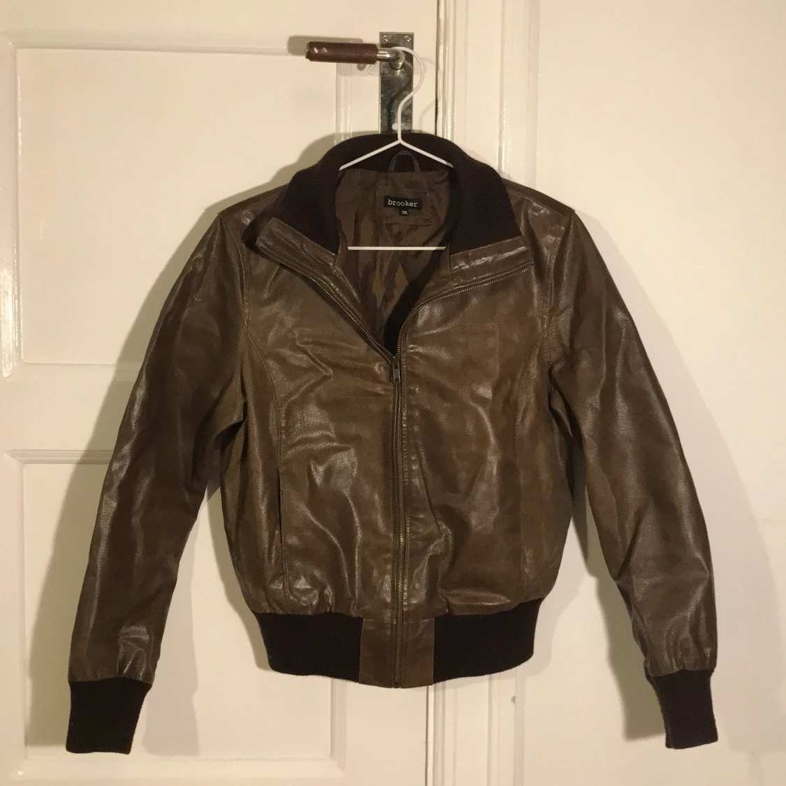 Brun läderjacka 