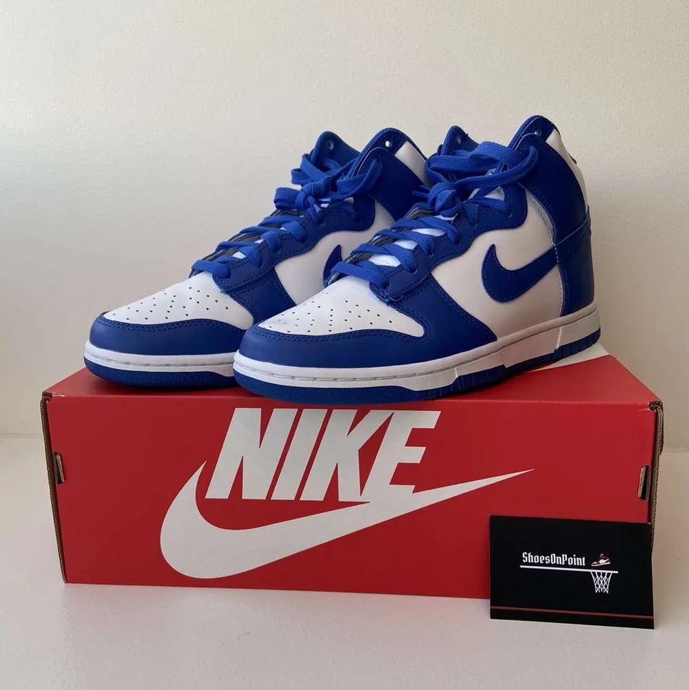 Nike Dunk High Game Royal  Skick: DSWT Storlek: 42 Pris: 2799 . Skor.