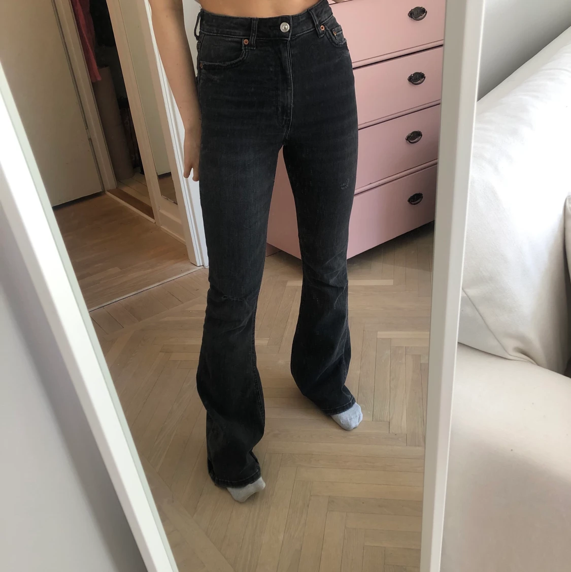 Grå flare jeans