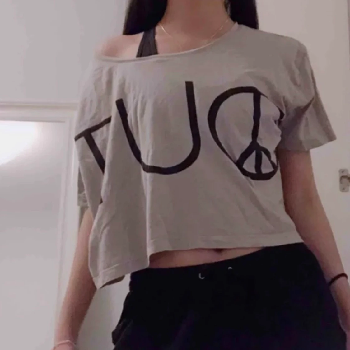 💗✌️ peace out monki top ✌️💗