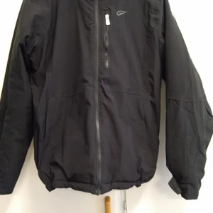 Sportjacka fodrad - Snygg sportjacka i svart skön att ha på sig...