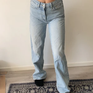 Jeans - Jeans som är för långa för mig strlk xs/34