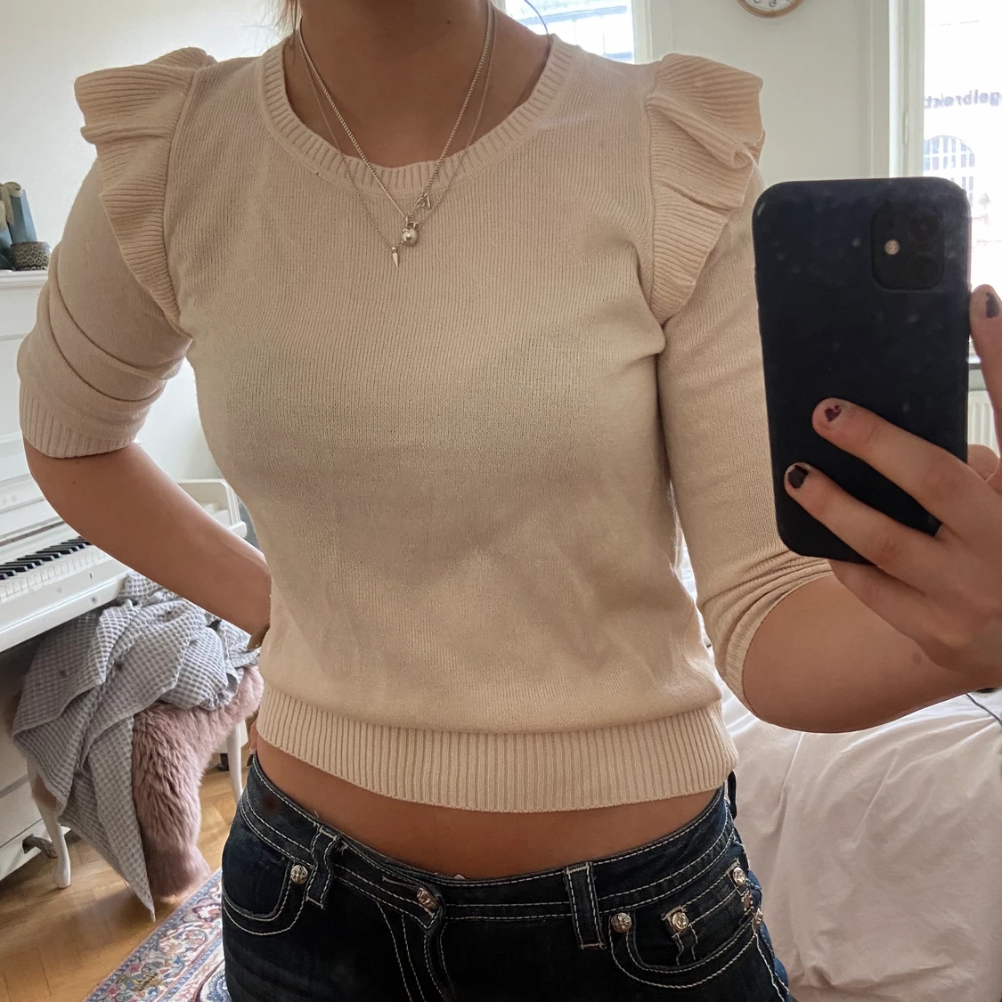 Snygg tröja i beige/vit. 