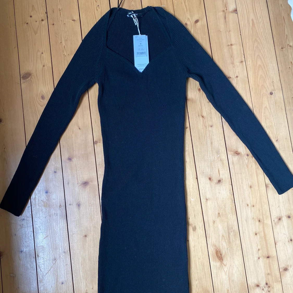 Belle Knitted dress, Gina Tricot - 90