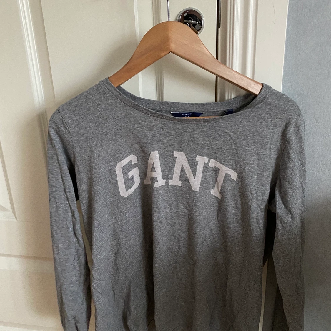 Grå Gant tröja - 90