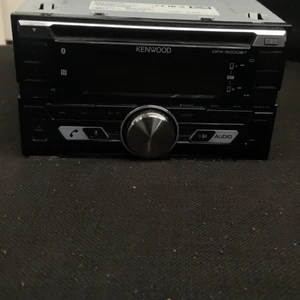 Dpx5000bt - Bra skick fungerar utan problem färdigkopplat för ISO kontakt dubbeldin