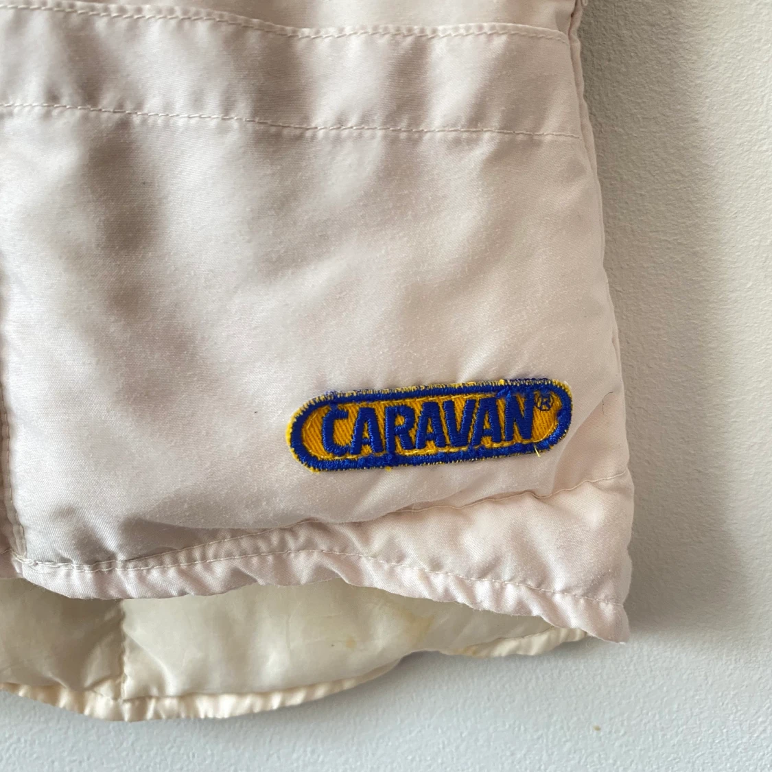 Vit retro väst - 90