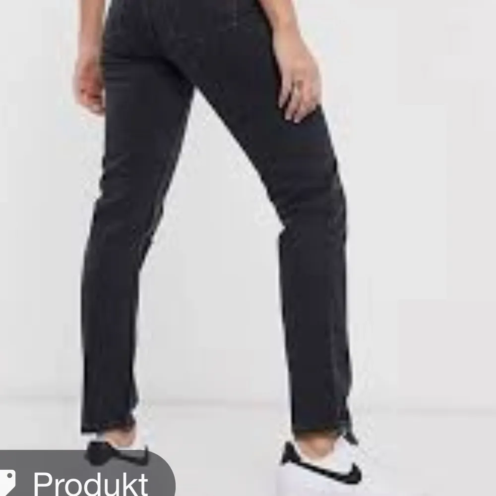 Passar allt och så snygga vintage jeans. Det är i modellen Taiki Hugh ballon jeans. . Jeans & Byxor.