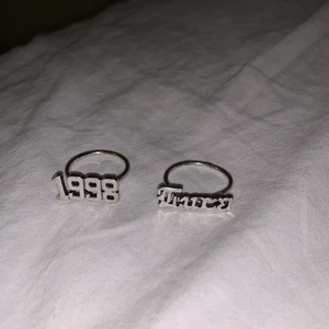 Ringar  - Två ringar från shein, har inte använt ringar någon gång