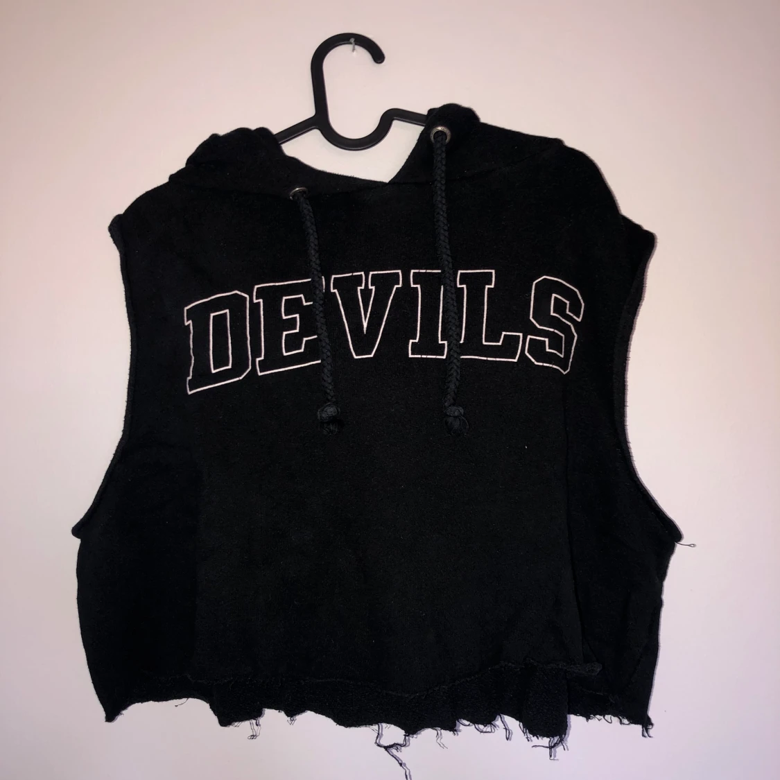 Ärmlös hoodie strl L - 90