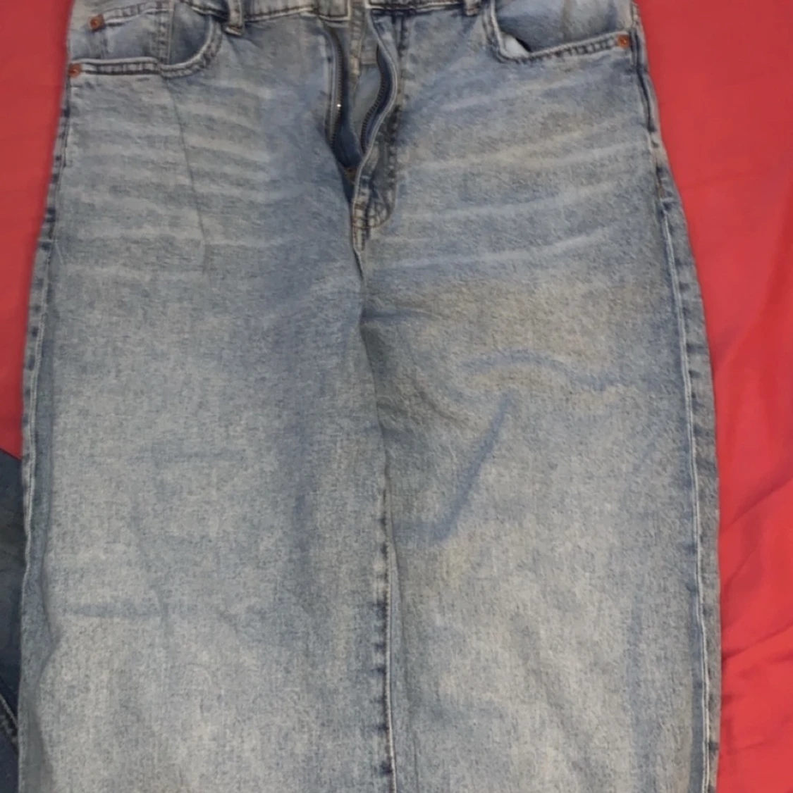 Slutsålda Hanna jeansen i stolek 38 - 90