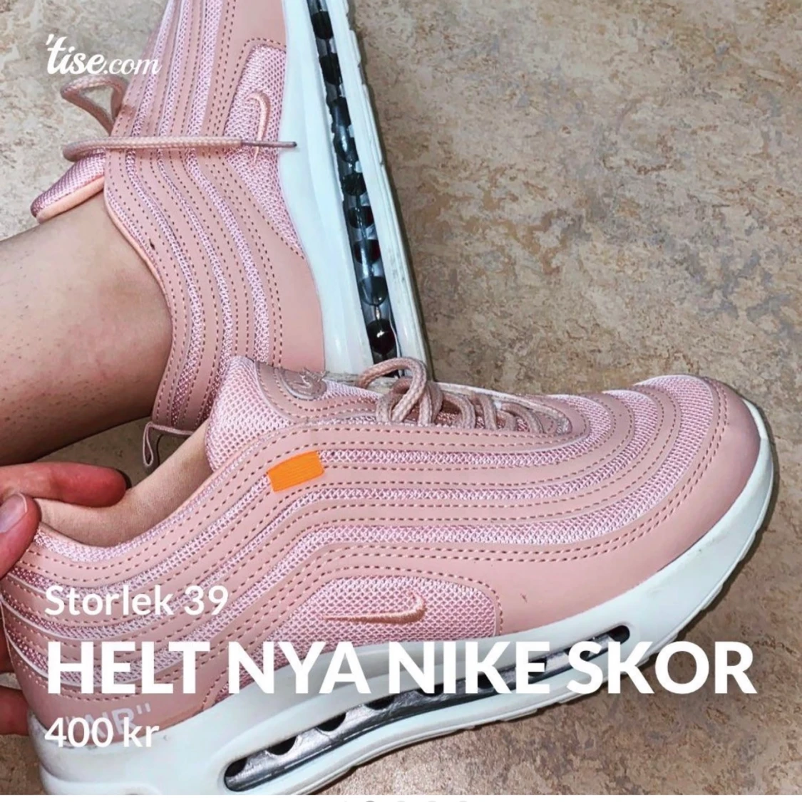 Nya Nike sneakers 