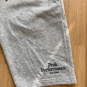 Peak performance  - Peak performance shjorts 