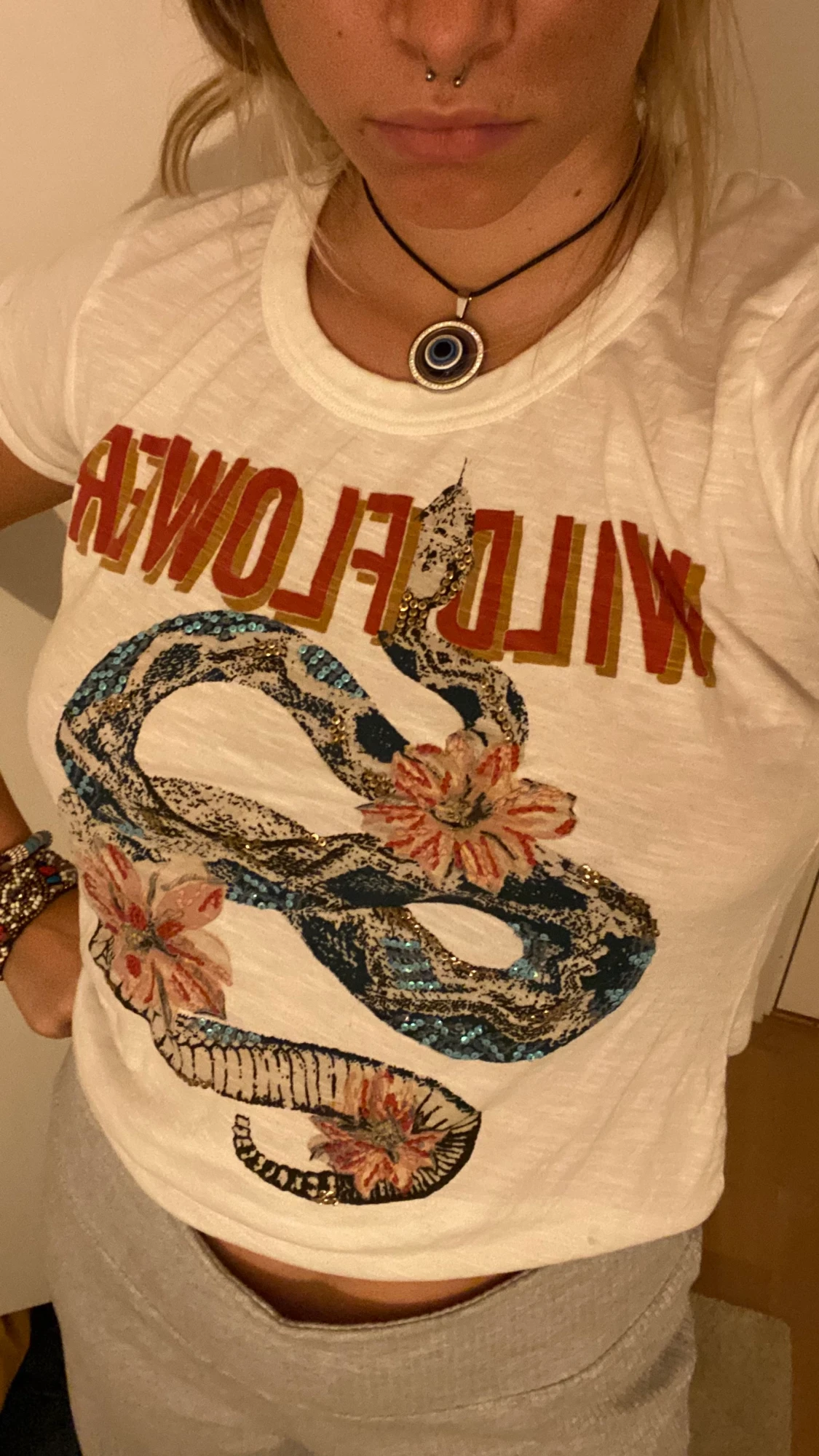 WILDFLOWER T-shirt från Leon & Harper - 90