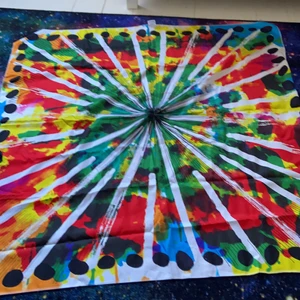 Hippie scarf  - Jag säljer en oanvänd ”hippie” scarf som går att använda till mycket, jag kan leverera och mötas 