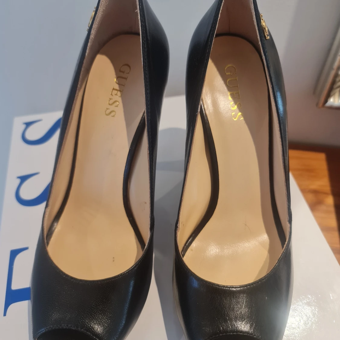 Klackskor från Guess - 91