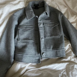 Höstjacka  - Superfin höstjacka!