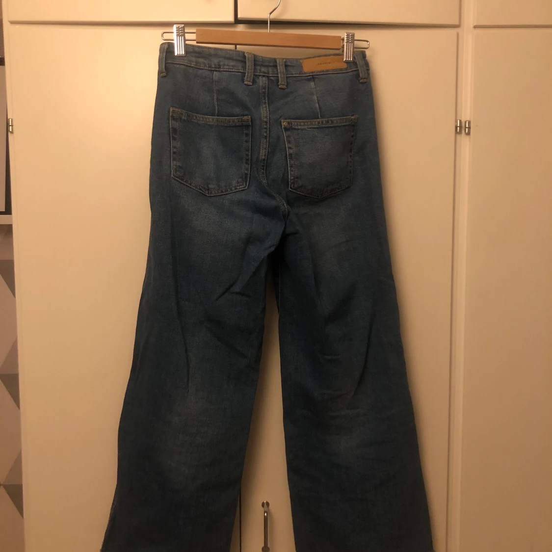 Vida ankel jeans ifrån H&M stl 34 - 90