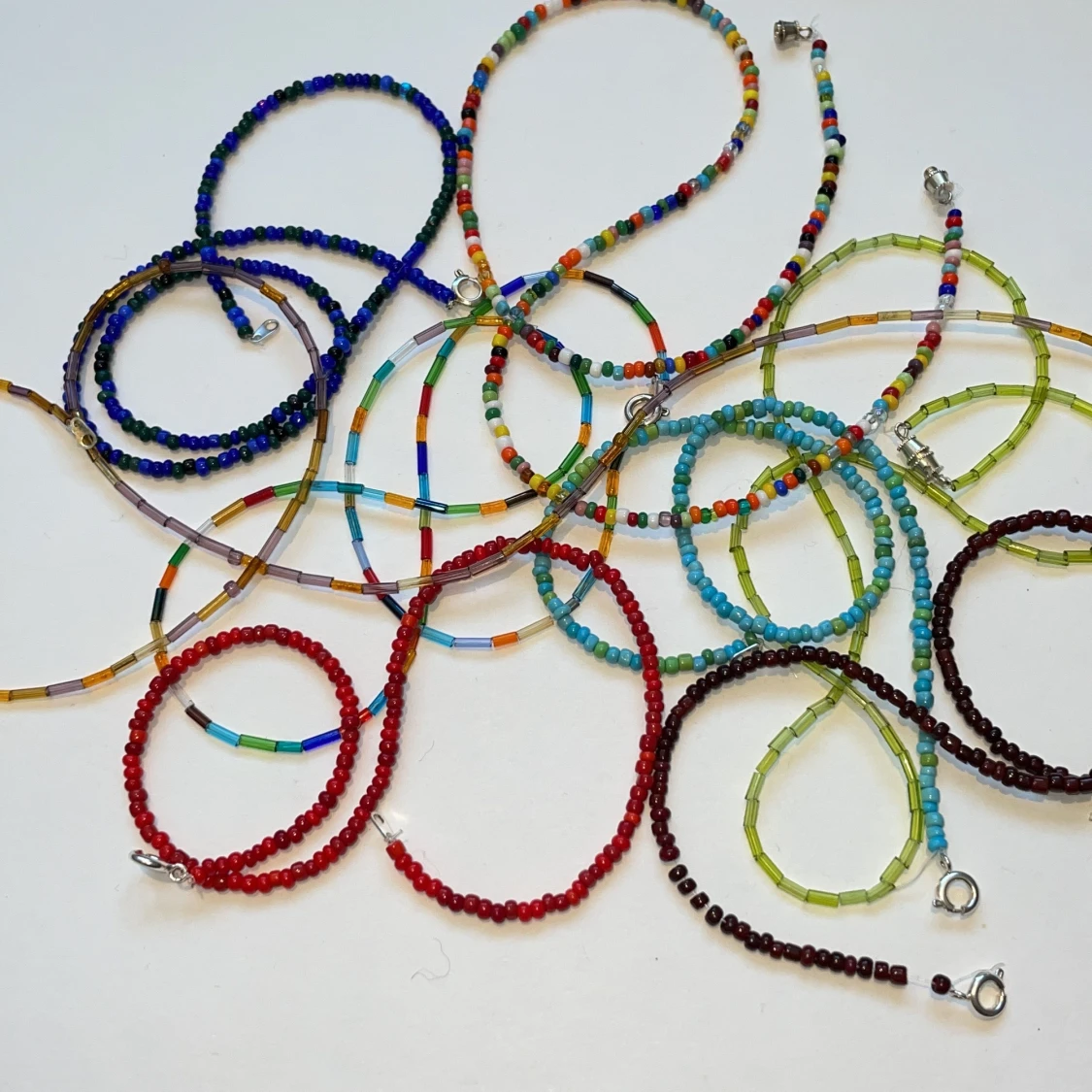 Bestäm ditt egna arm eller halsband