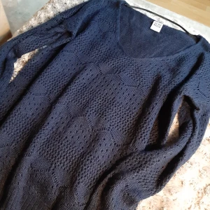 Vero Moda tröja  - Vero Moda tröja, knappt använd. Storlek S.