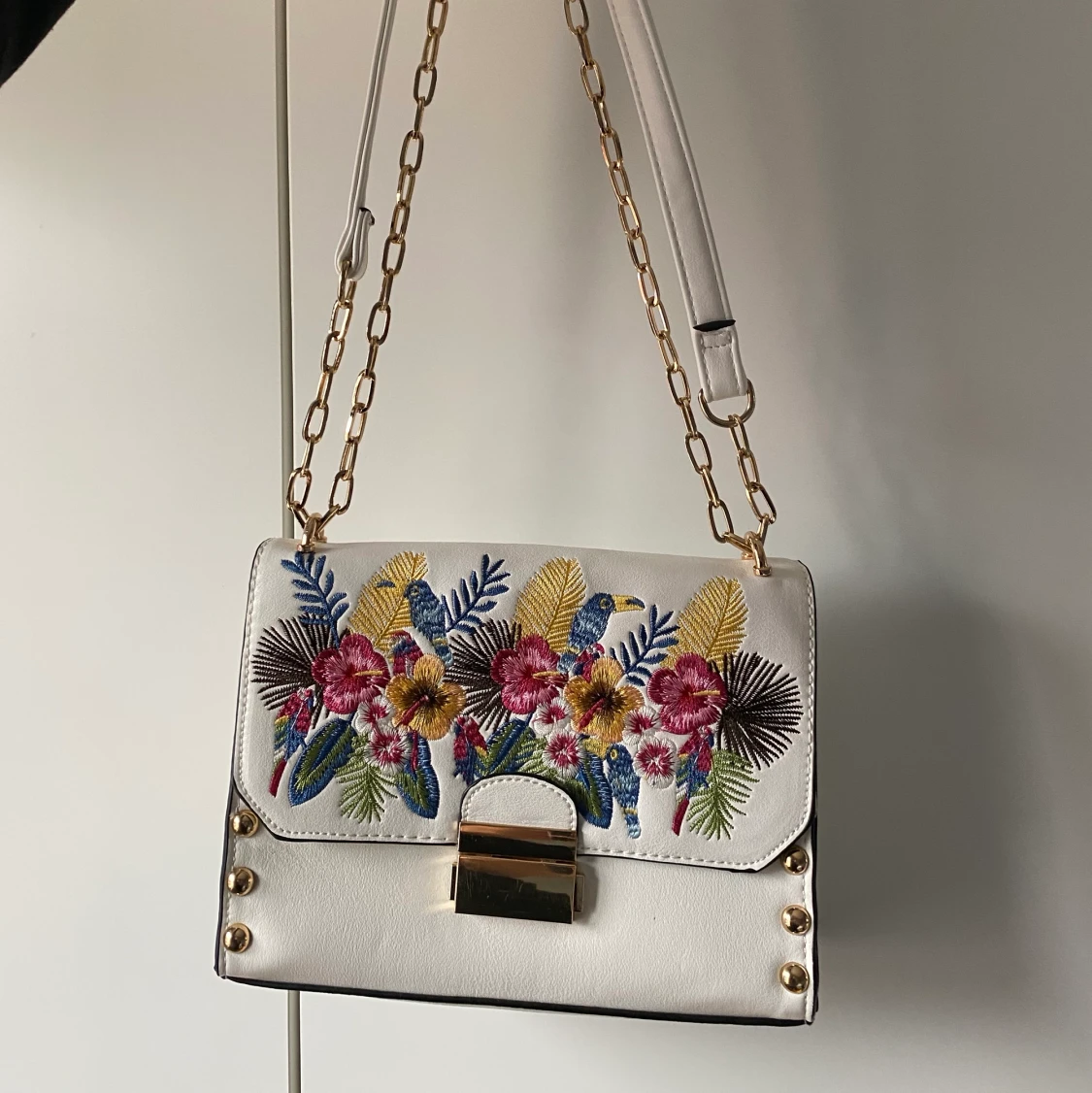 Axelremsväska  - 90