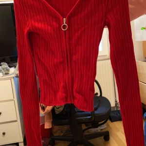 Tröja  - Tröja från New YORKER i storlek XS. Knappt använd. 