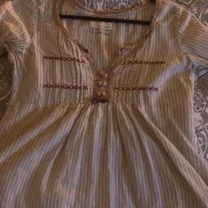 Odd Molly strl 1 - Odd Molly tröja strl 1 150kr 