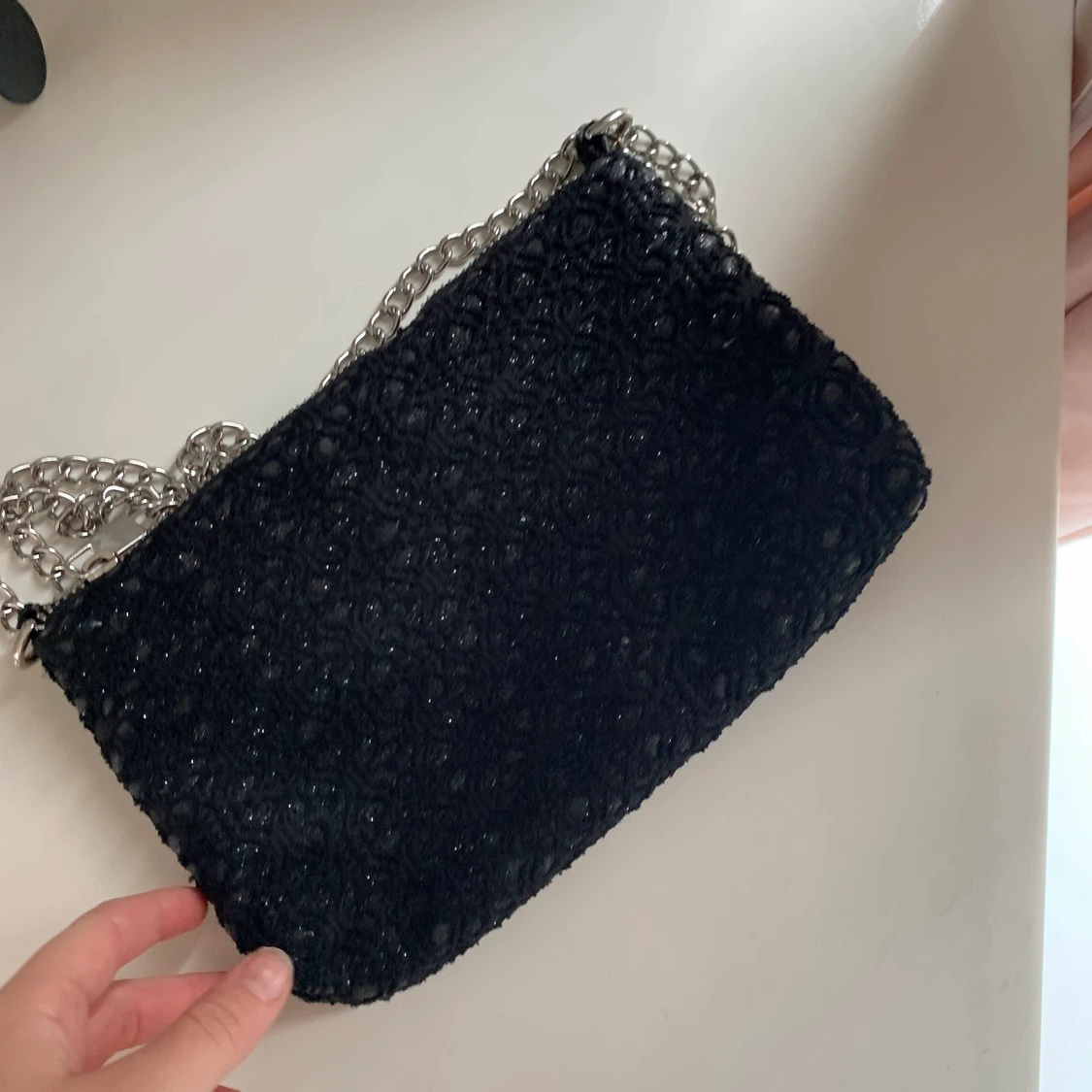 Jättefin väska med kedjeband⚡️💓! - 90