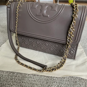 Tory Burch väska - Tory Burch Väska