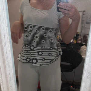 Nattlinne i strl xs - Säljer nu detta super söta nattlinne i jätte mjukt och fint material🥰🥰🥰