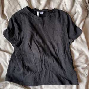 Tshirt  - Ribbad tshirt