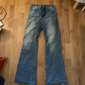 Bootcut jeans från trendyol - Bootcutjeans❤️❤️