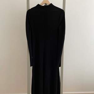 Long sleeve, full length dress from WERA. Perfect condition, message me for more photos :)