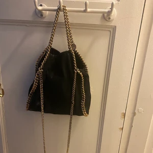 Stella McCartney falabella väska - Använd ca 2 år, fint skick!