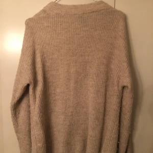 Stickad tröja - Skit snygg stickad tröja från Lindex 