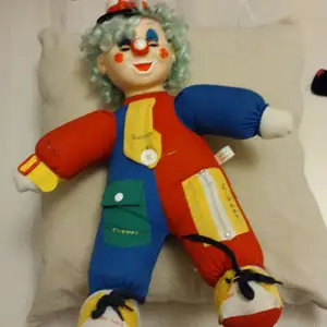 söt clowndocka för folk samlar på dockor!😊