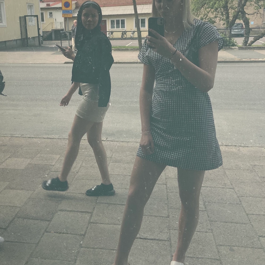 Rutig klänning - 91