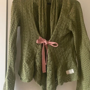 Finaste koftan från odd molly! - Otroligt fin kofta från odd molly! Super fint skick! Äkta! Pris kan diskuteras i kommentarerna:) 