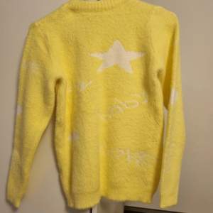 Yellow sweater, Very beautiful, one time used colourful very nice quality 