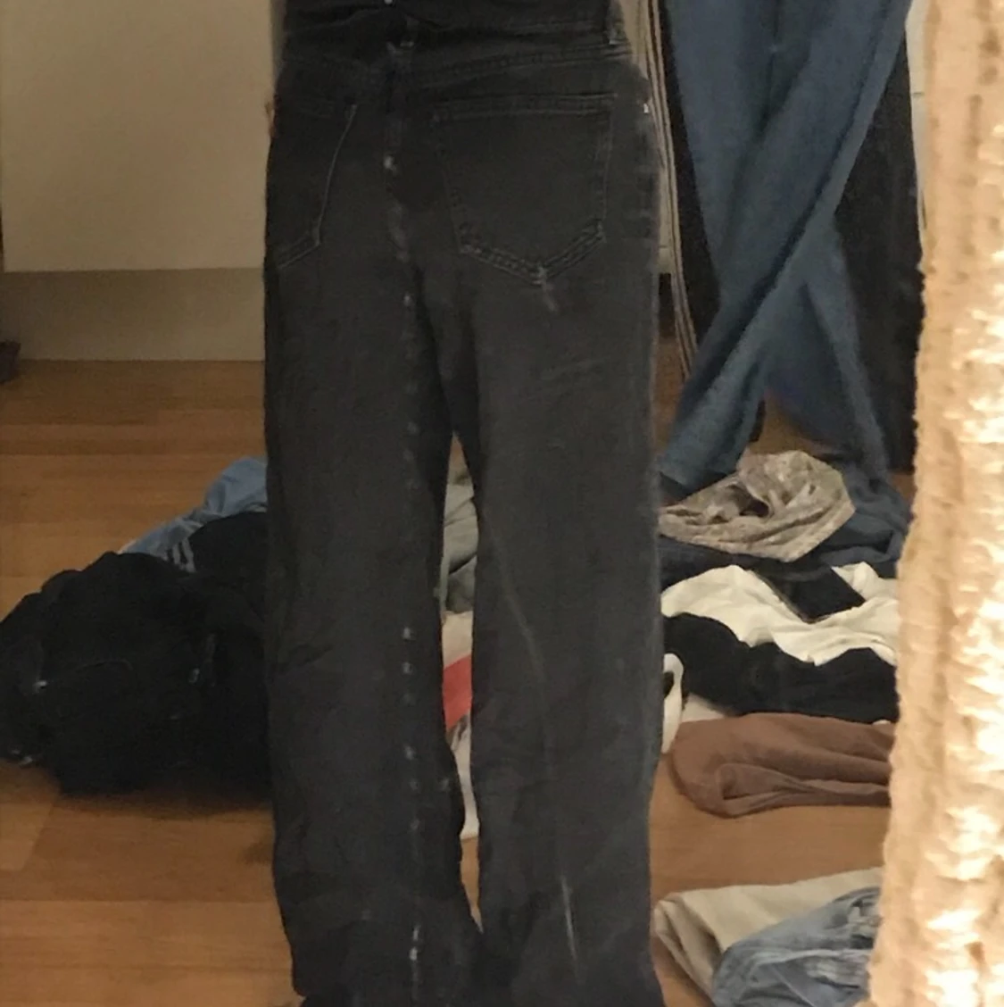 Svarta jeans  - 91