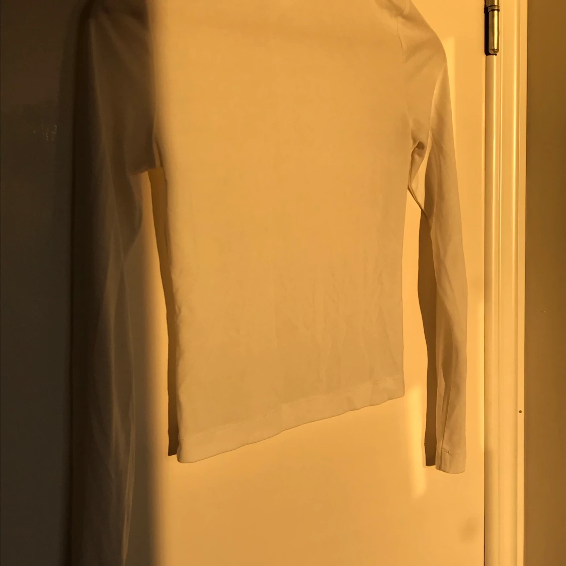 vit långärmad med fin krage - 91