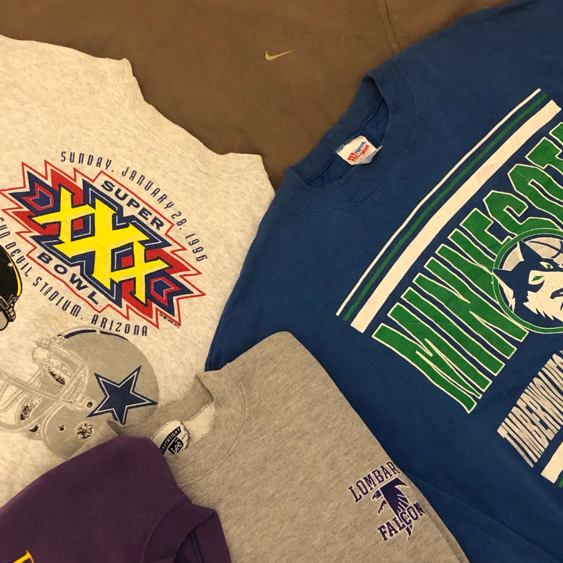 VINTAGE SWEATSHIRTS!đ±đ±