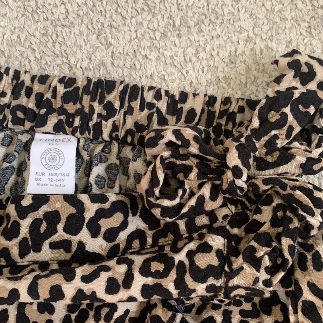 Leopard kjol storlek 158/164 - 91