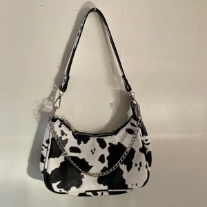 Axelväska  - 130 kr ink frakt 