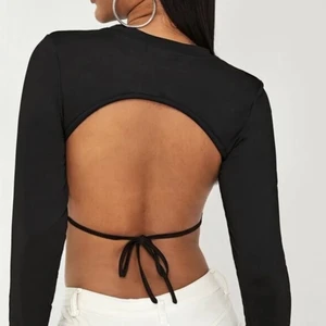 Tröja med öppenrygg  - Aldrig använd!